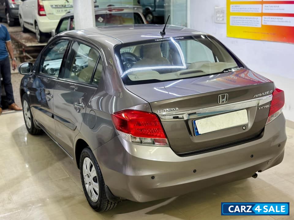 Honda Amaze S MT PETROL Honda Amaze S MT PETROL