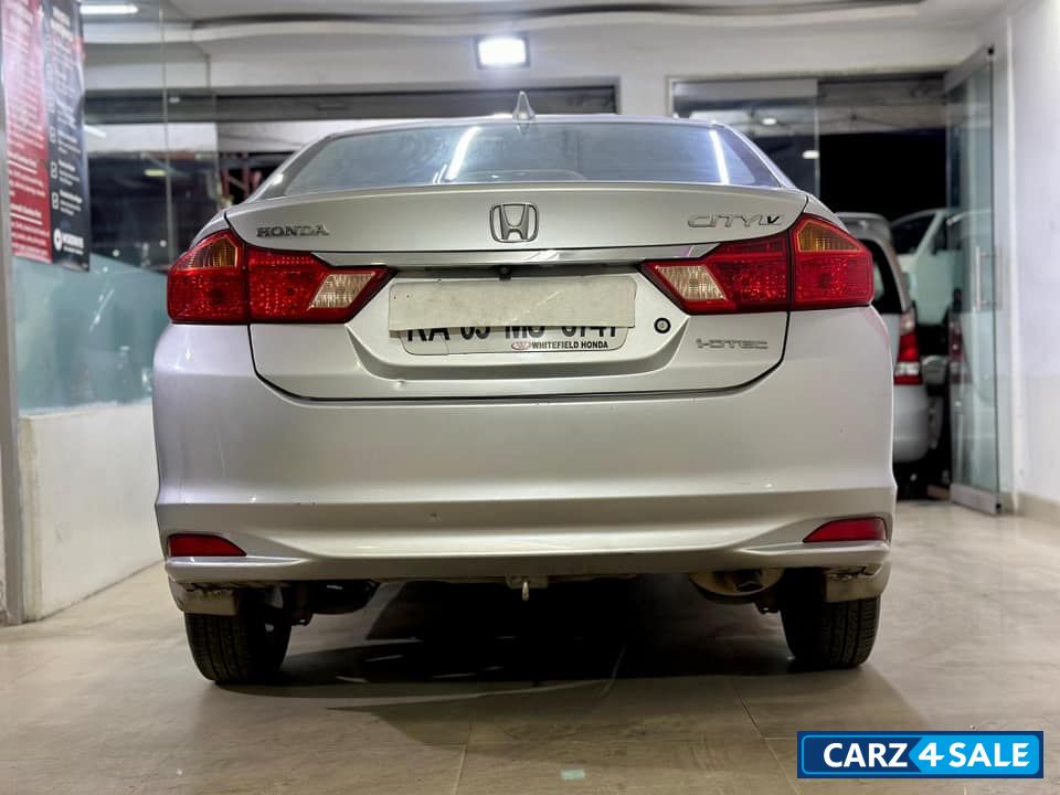 Honda City V iD-TEC MT DIESEL
