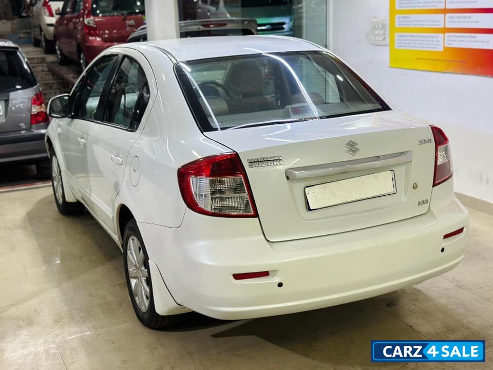 Maruti Suzuki SX4 ZXI MT