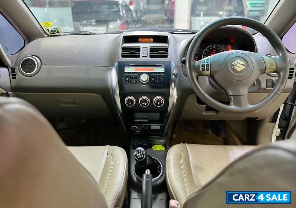 Maruti Suzuki SX4 ZXI MT