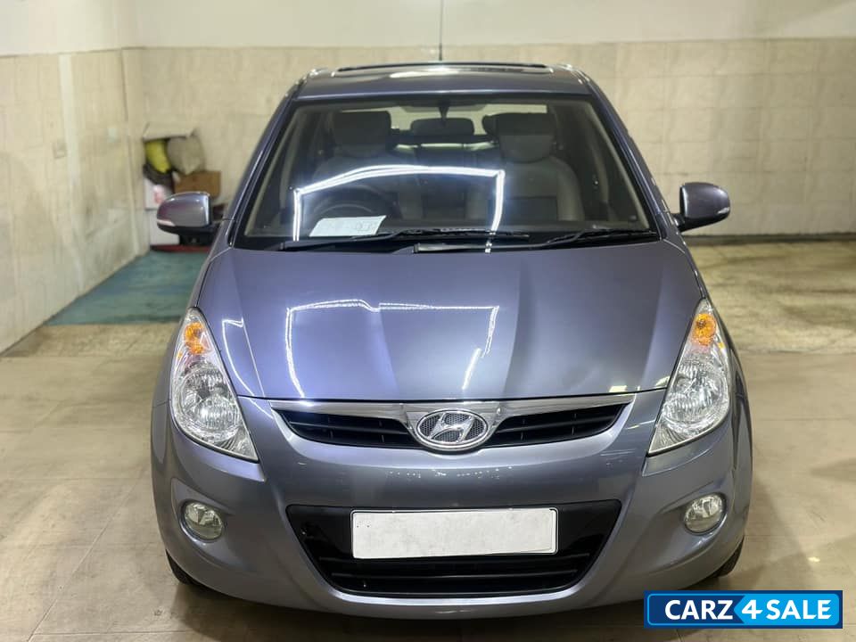 Hyundai i20 ASTA WITH SUNROOF VTVT MT
