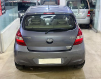 Hyundai i20 ASTA WITH SUNROOF VTVT MT