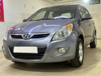 Hyundai i20 ASTA WITH SUNROOF VTVT MT