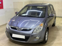 Hyundai i20 ASTA WITH SUNROOF VTVT MT