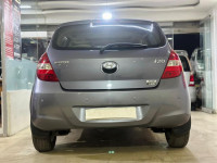 Hyundai i20 ASTA WITH SUNROOF VTVT MT