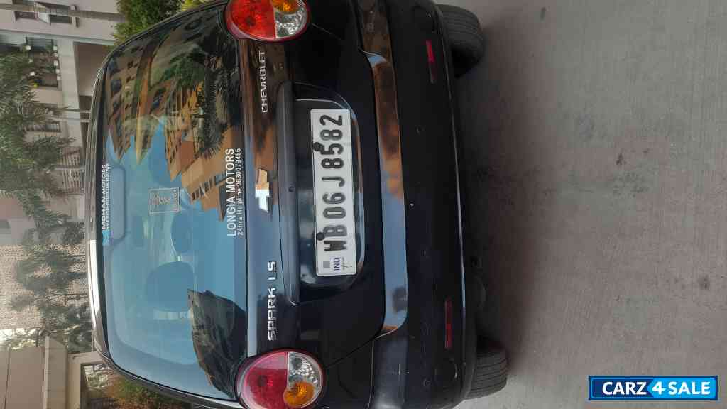 Black Chevrolet Spark LS Black Chevrolet Spark LS