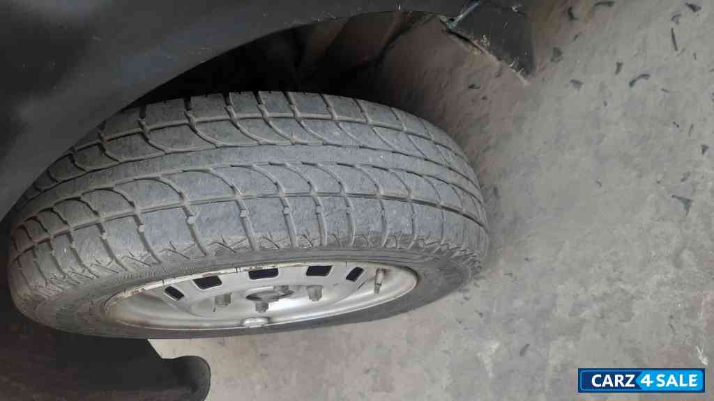 Black Chevrolet Spark LS Black Chevrolet Spark LS