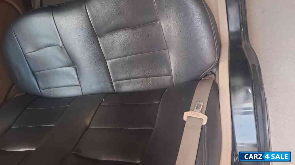 Black Chevrolet Spark LS Black Chevrolet Spark LS