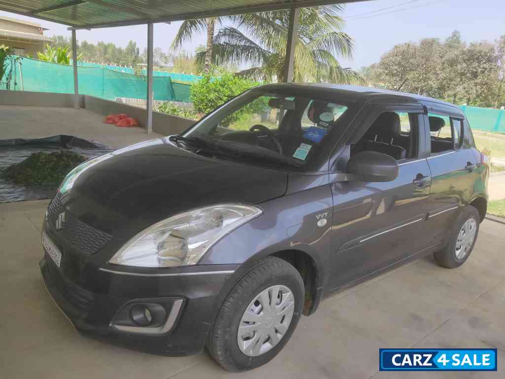 Maruti Suzuki Swift Lxi optional