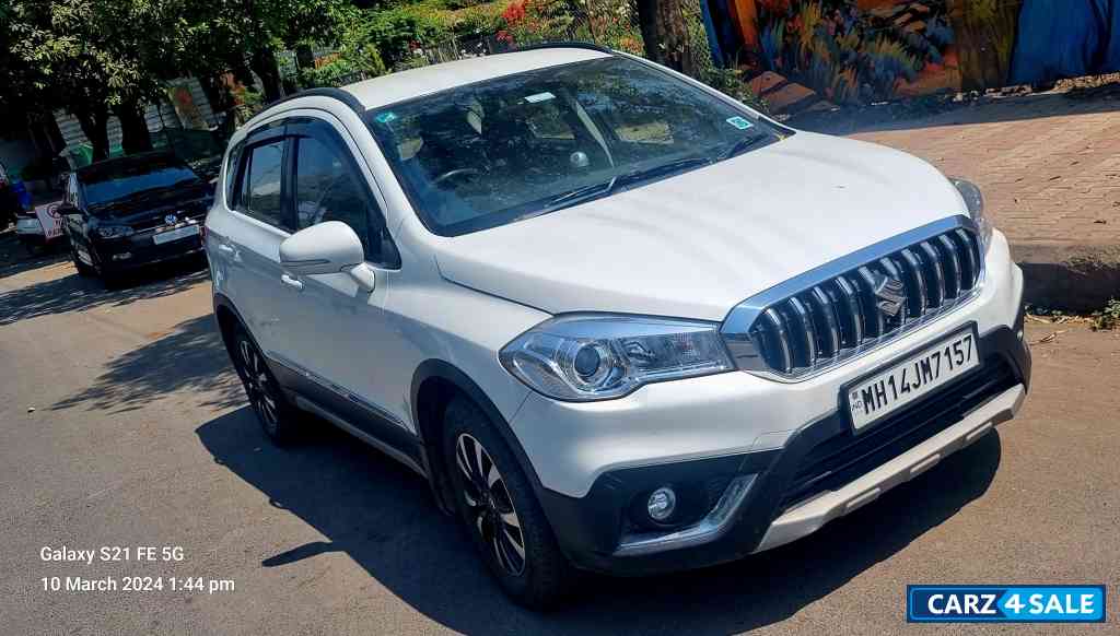 Pearl White Maruti Suzuki S-Cross Zeta Automatic May 2021 Petrol