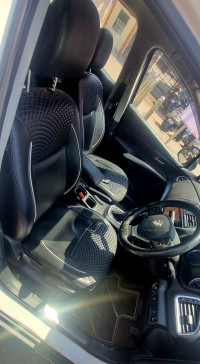 Pearl White Maruti Suzuki S-Cross Zeta Automatic May 2021 Petrol