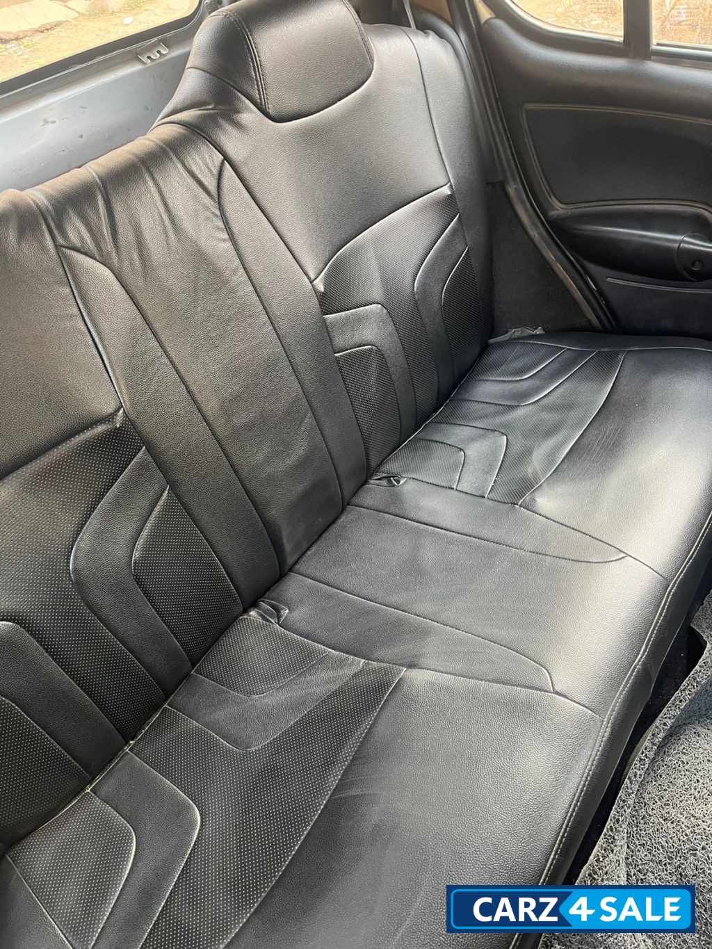 Silver Tata Indica V2 LS BS3