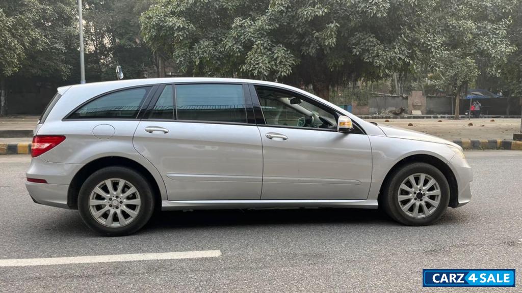 Mercedes-Benz R-Class R350