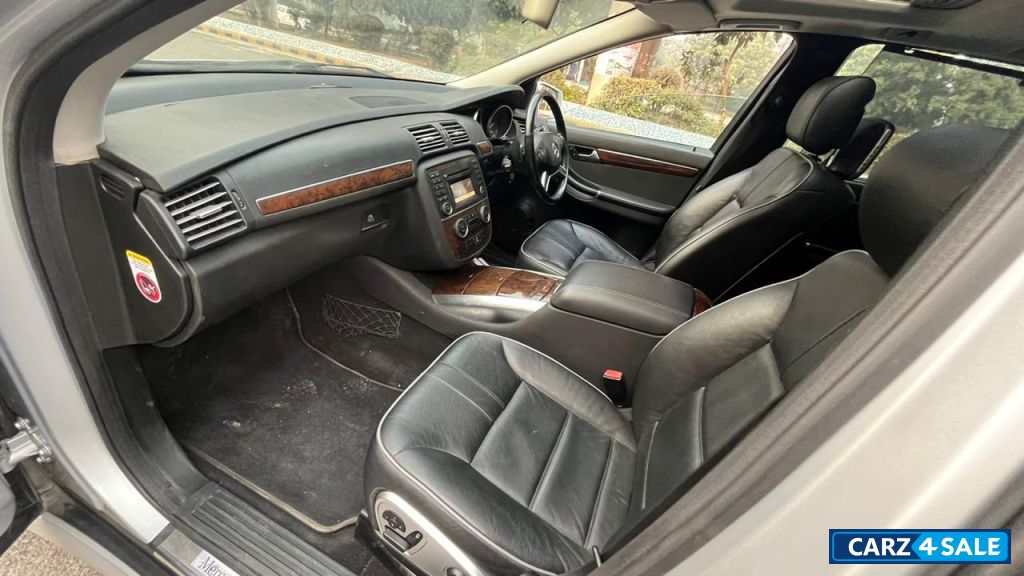 Mercedes-Benz R-Class R350