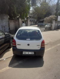 White Maruti Suzuki Alto Lxi