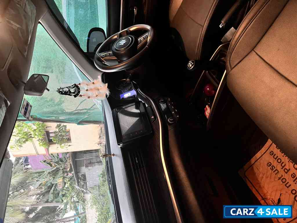 Grandeur Grey Maruti Suzuki XL6 Alpha Grandeur Grey Maruti Suzuki XL6 Alpha