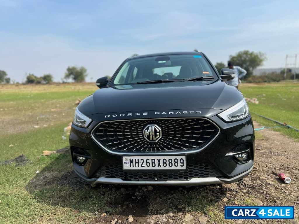 Sterry Black MG Astor Sharp CVT