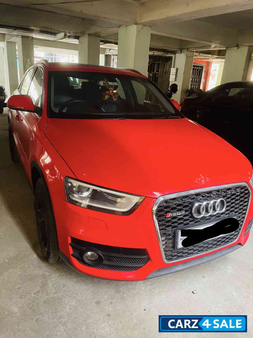 Audi Q3 Audi Q3 35 TDI Premium + Sunroof