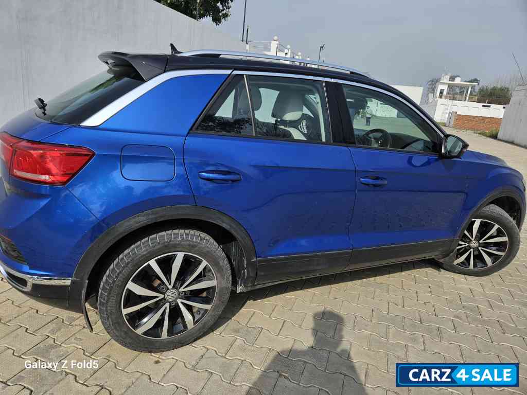 Ravenna Blue Volkswagen T-Roc 2020 1.5 tsi Ravenna Blue Volkswagen T-Roc 2020 1.5 tsi