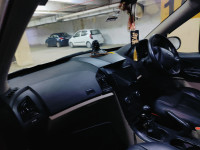 White Mahindra XUV 500 W4 1.99