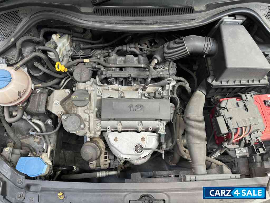 Grey Volkswagen Polo Comfortline 1.2 petrol