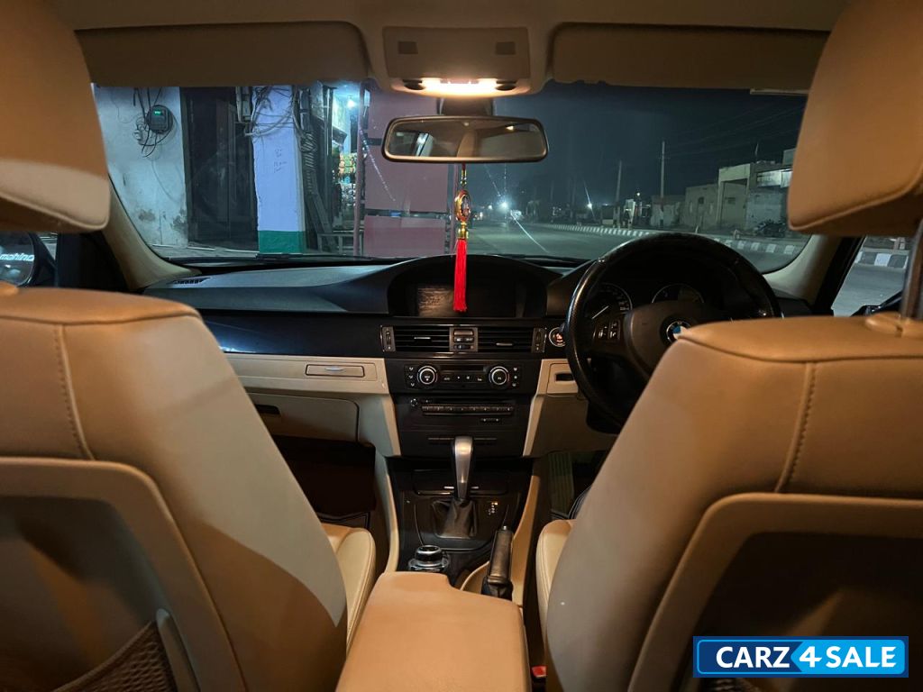 BMW 3-Series HR26BU5148