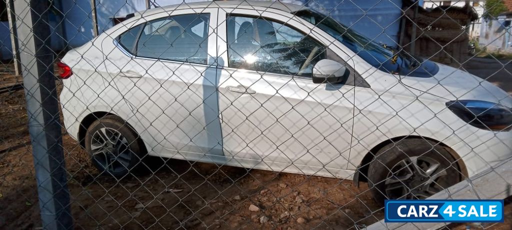 Tata Tigor XZ optional