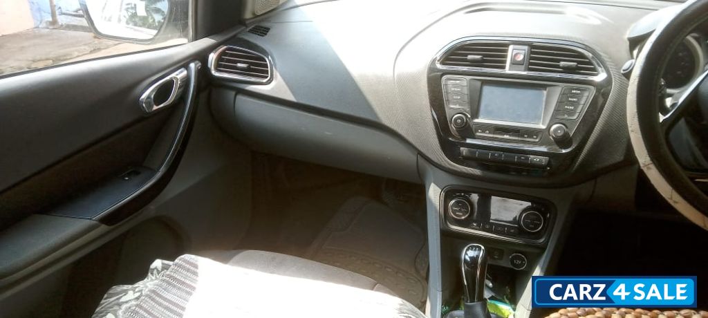 Tata Tigor XZ optional