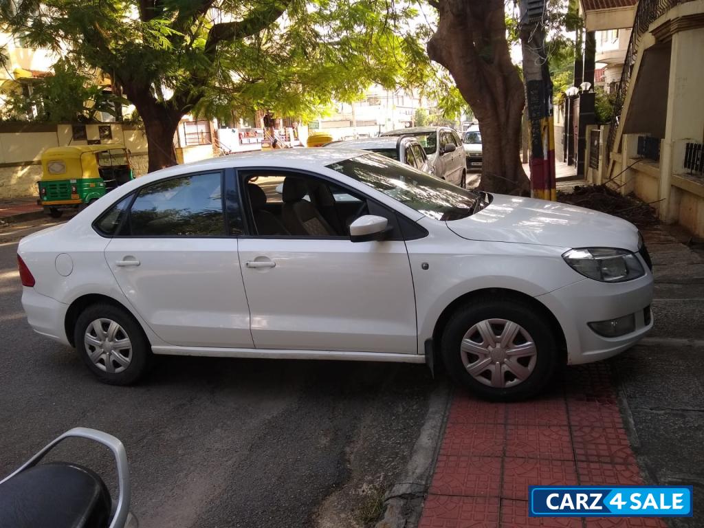 Skoda Rapid Ambition