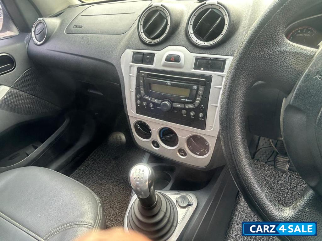 Ford Figo FORD FIGO DURATORQ DIESEL TITANIUM 1.4.