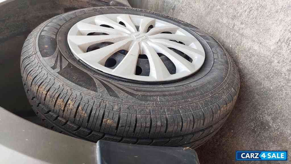 Magma Grey Maruti Suzuki Dzire VXI