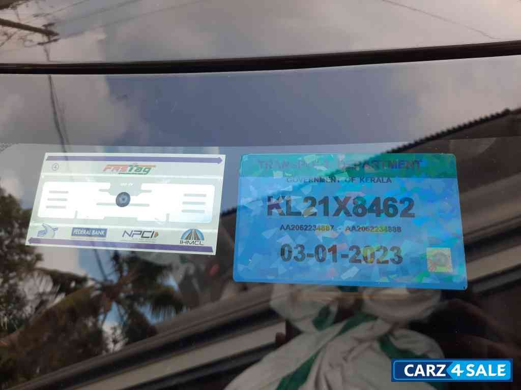 Renault  Renault KWID RXL (O) PETROL MT 1.0L