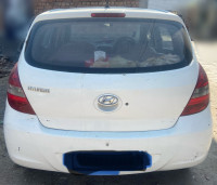 White Hyundai i20 Magna 1.4 DSL BSIV