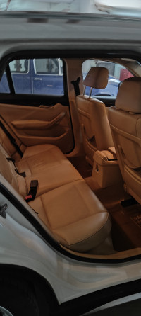 White BMW X1 2d sports exclusive