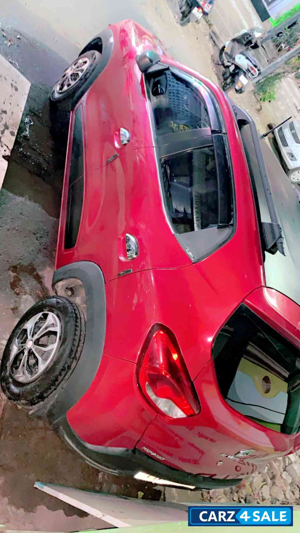 Fiery Red Renault Kwid Rxl