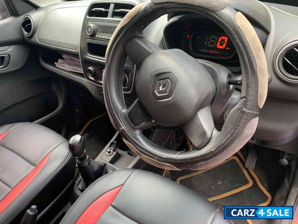 Fiery Red Renault Kwid Rxl