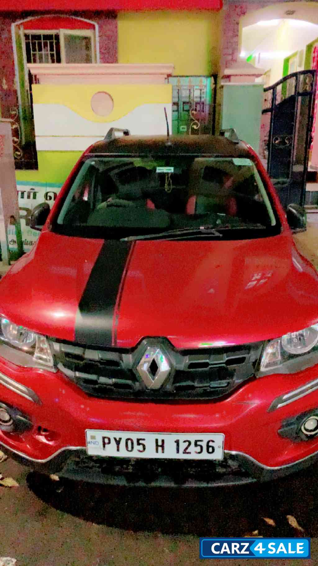 Fiery Red Renault Kwid Rxl