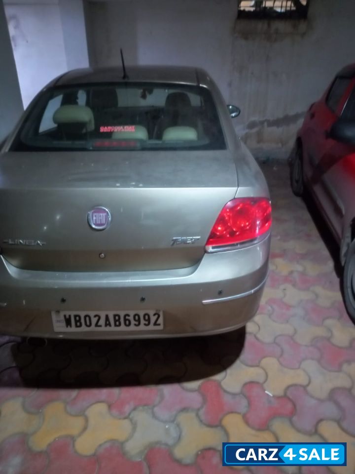 Metallic Gold Fiat Linea T JET PLUS