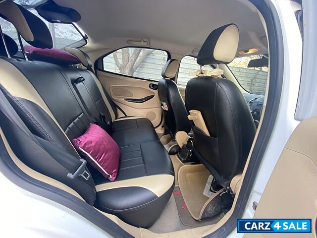 Ford Aspire titanium