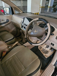 Toyota Innova G