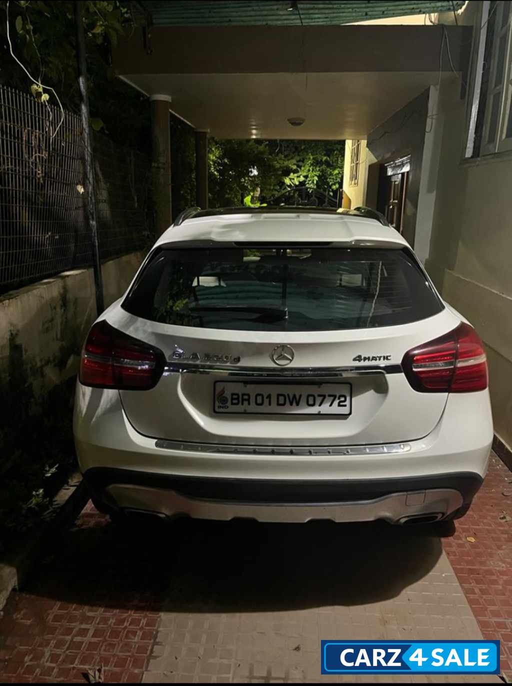 Mercedes-Benz GLA 220d 4matic