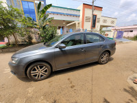 Volkswagen Jetta 2.0 tdi highline