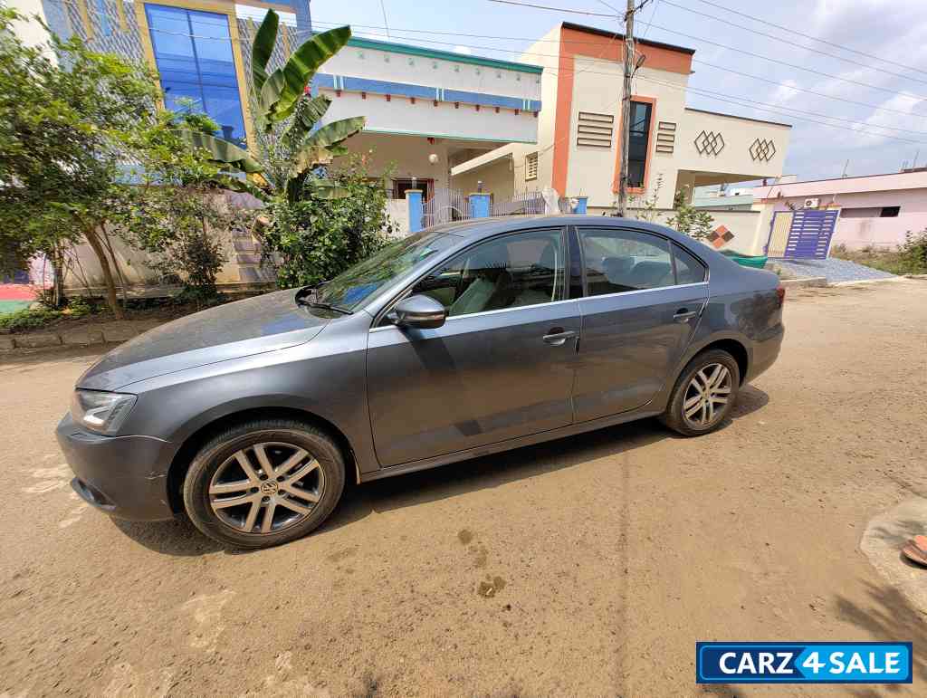 Volkswagen Jetta 2.0 tdi highline