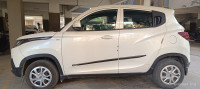 White Mahindra KUV100 K4 6 Seater