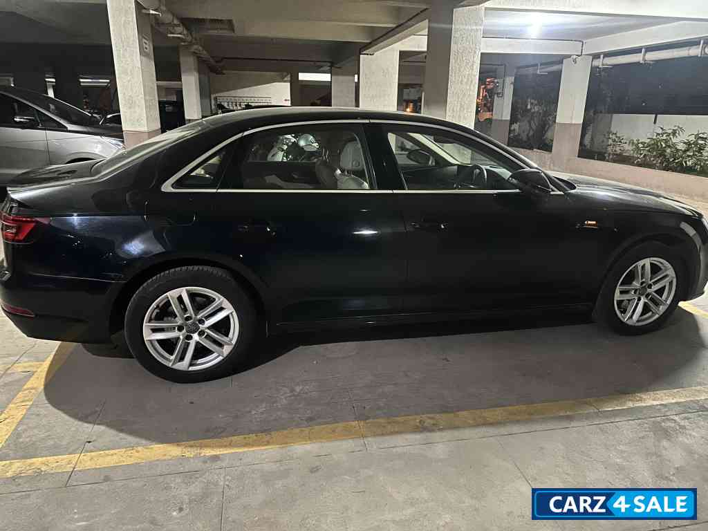 Audi A4 TFSI S Line