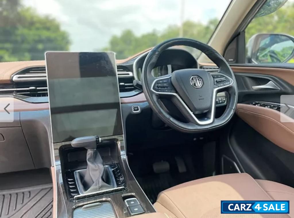 MG Hector Plus HECTORPLUS7 SHARPPRO CVT