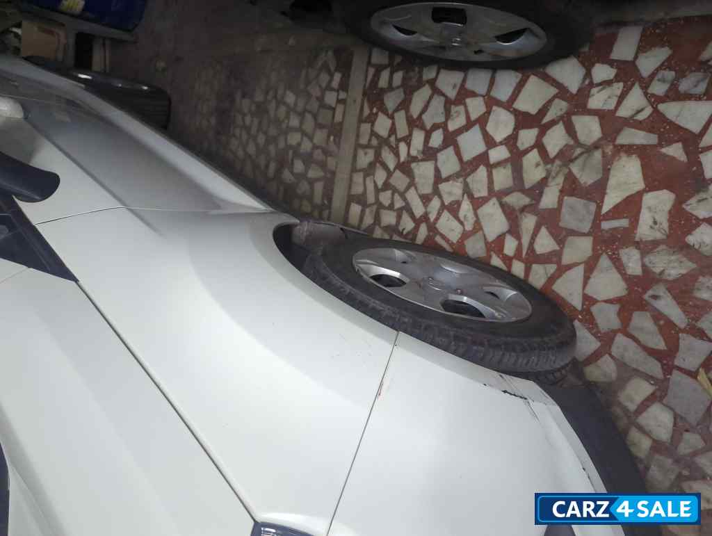 Ford  Trendline petrol