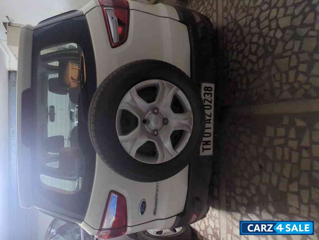 Ford  Trendline petrol