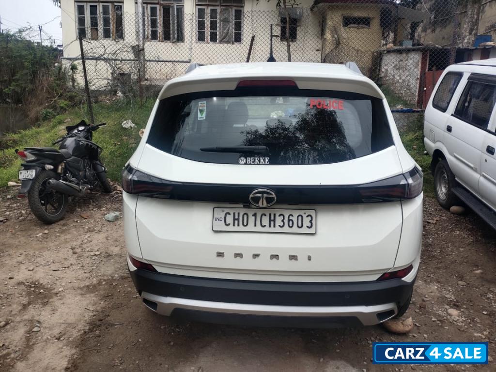 Tata Safari Xt plus