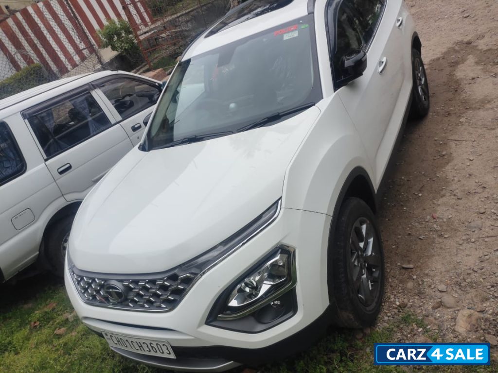 Tata Safari Xt plus